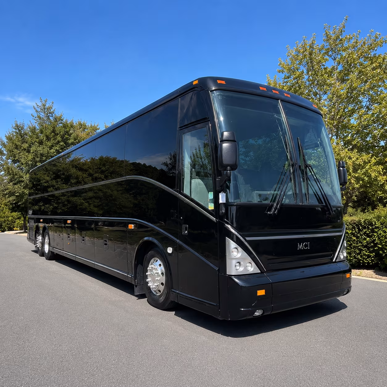 group transportation to the uss razorback and heifer ranch
